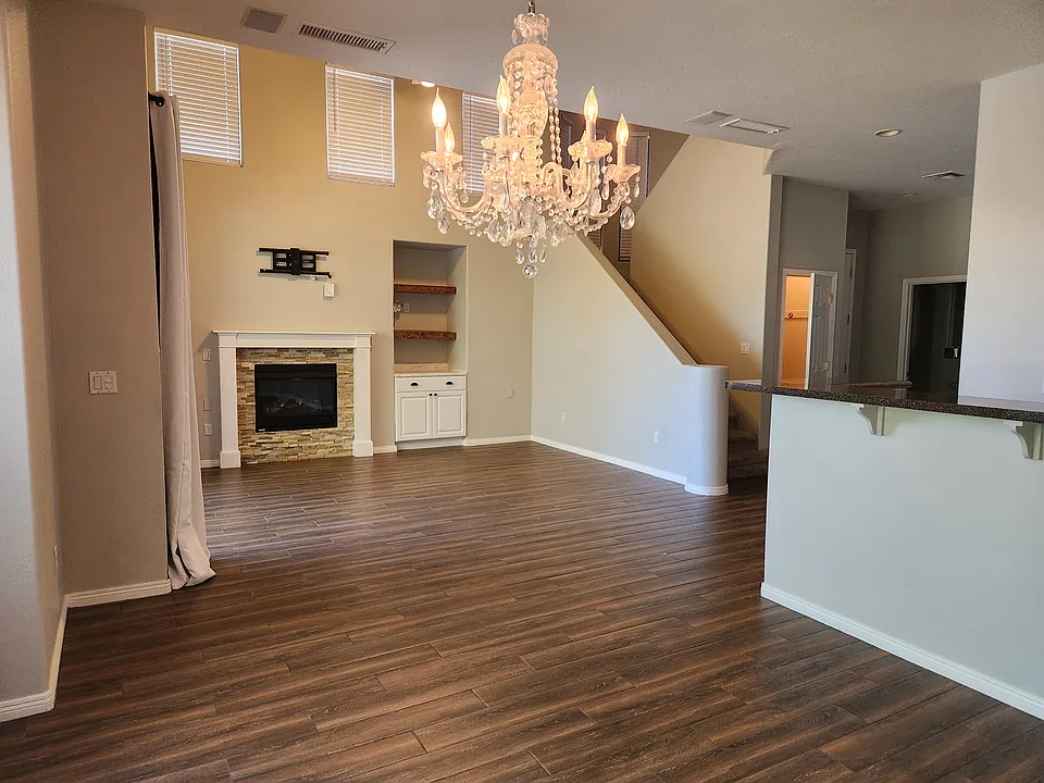 16420 N Thompson Peak Pkwy #1054