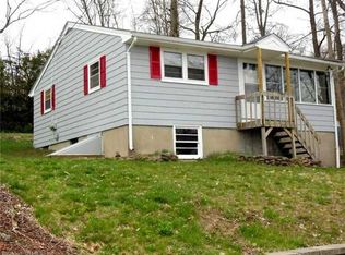 17 Seminole Rd, Middlefield, CT 06455