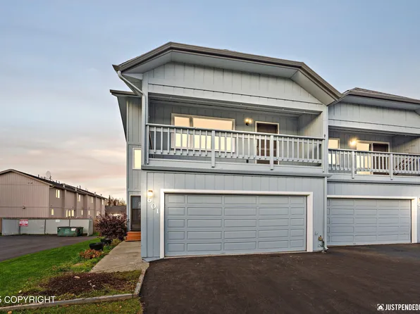 601 King Arthur Cir, Anchorage, AK 99518