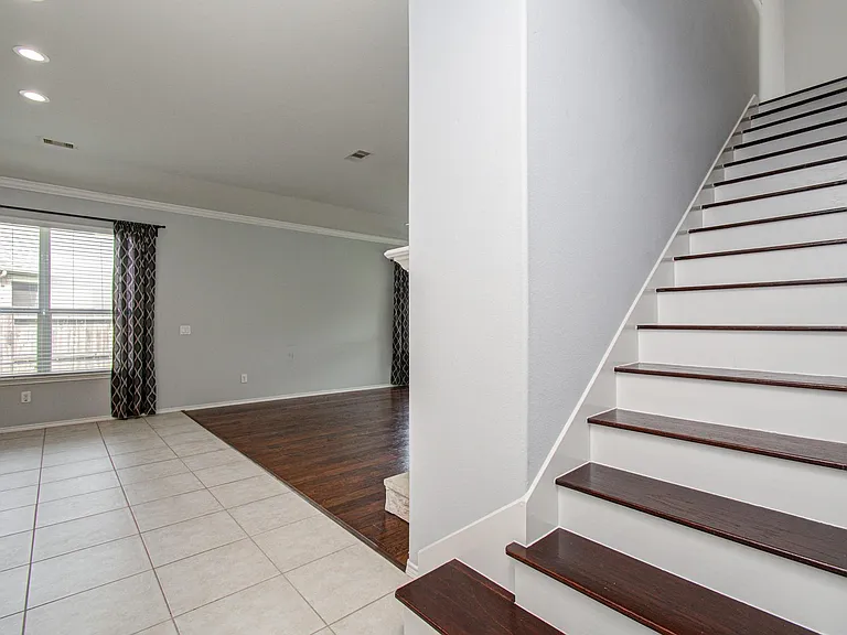 7142 Breton Bay Pass — Photo 39