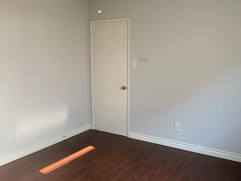1035 N Edinburgh Ave #5 — Photo 7