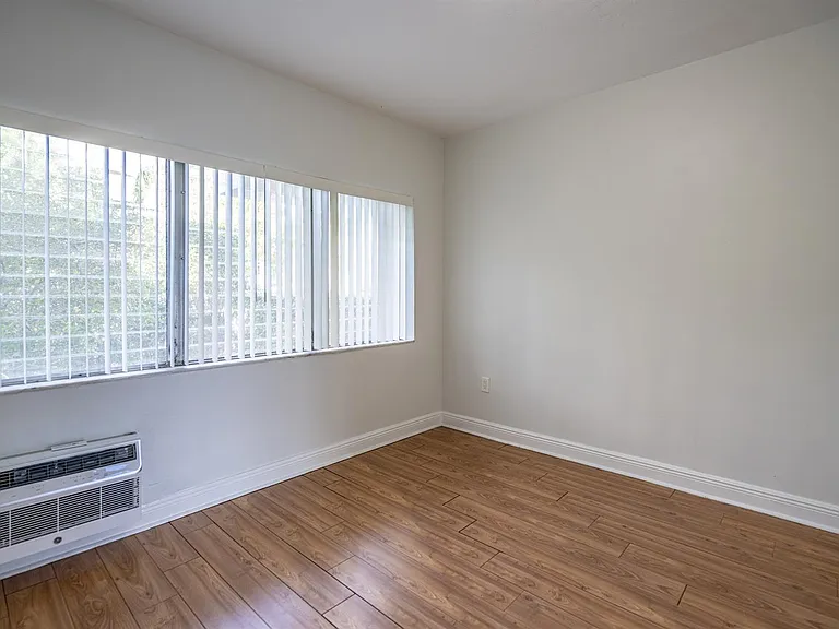 7927 East Dr #264 — Photo 18