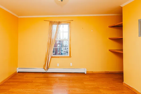 Rented by Nooklyn NYC LLC | media 12