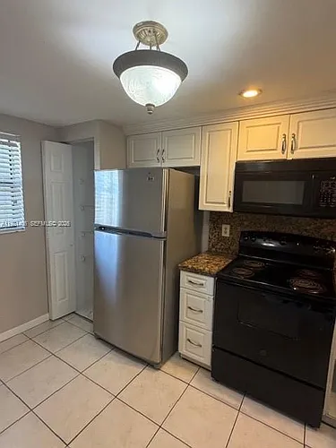 20810 NE 8th Ct #104-18 Photo 1