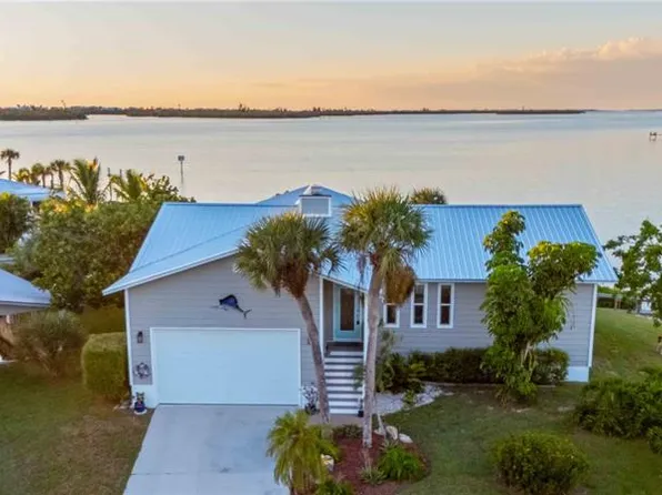 10428 Marion St, Englewood, FL 34224