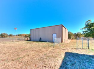32450 New Hope Rd, Tecumseh, OK 74873