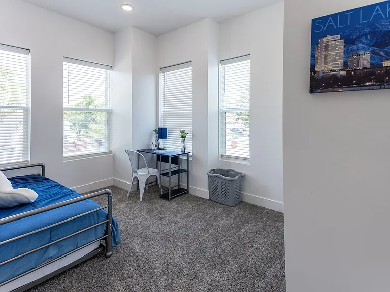 909 W Euclid Ave S #1 — Photo 15