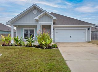 6196 Jenks Dr, Gulf Breeze, FL 32563