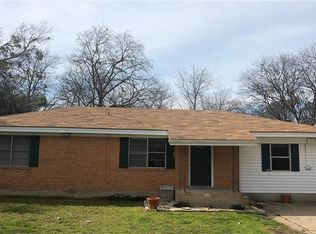 4215 Overlook Dr, Waco, TX 76708