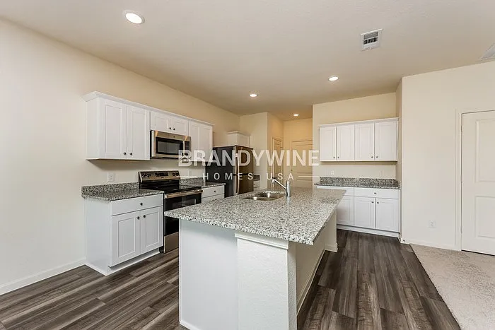 4422 Marsh Hawk Dr — Photo 8