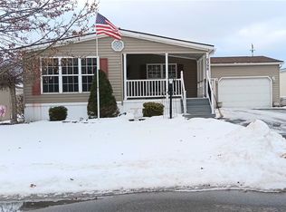 6298 Murphy Dr #622, Victor, NY 14564