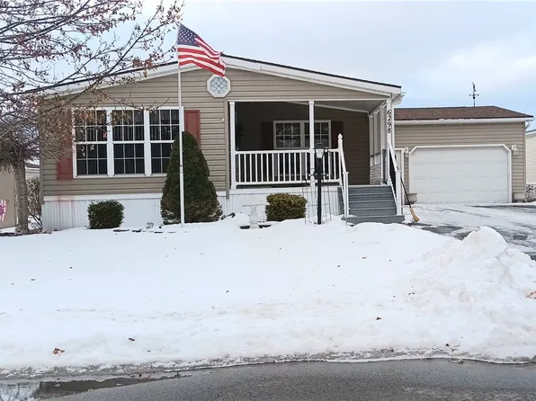 6298 Murphy Dr #622, Victor, NY 14564