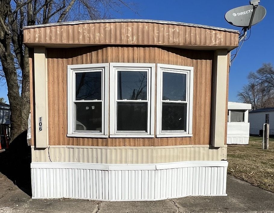 2nd image of 106 Abby Ln