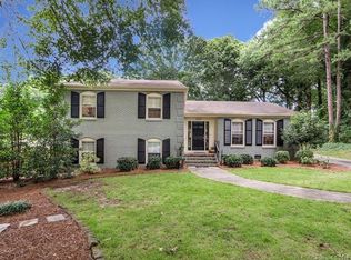 6247 Heritage Pl, Charlotte, NC 28210