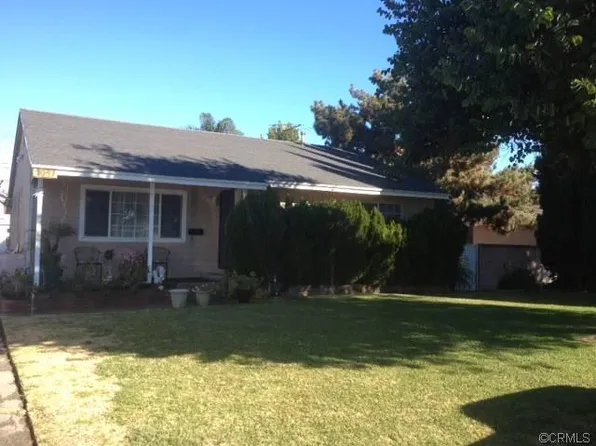 1037 E Grovecenter St, West Covina, CA 91790