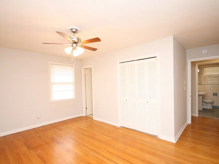 7620 Charlotte Dr SW — Photo 21