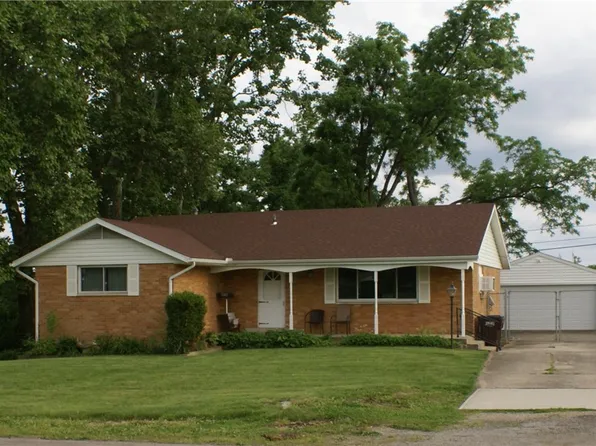 2092 Neff Rd, Dayton, OH 45414