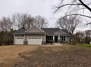 1444 Triangle Dr, Houlton, WI 54082