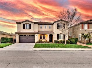 1301 Wellington Dr, Palmdale, CA 93551