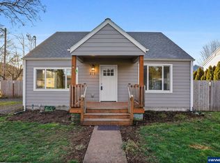 275 8th St, Lyons, OR 97358