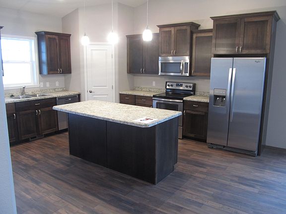 5th image of 2319 Westgate Dr
