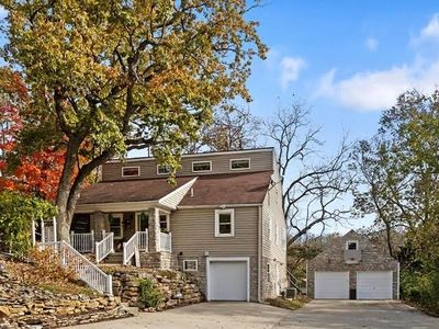 5825 Noland Rd, Kansas City, MO, 64133