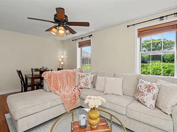 1815 Palmer Avenue #2L, Larchmont, NY 10538