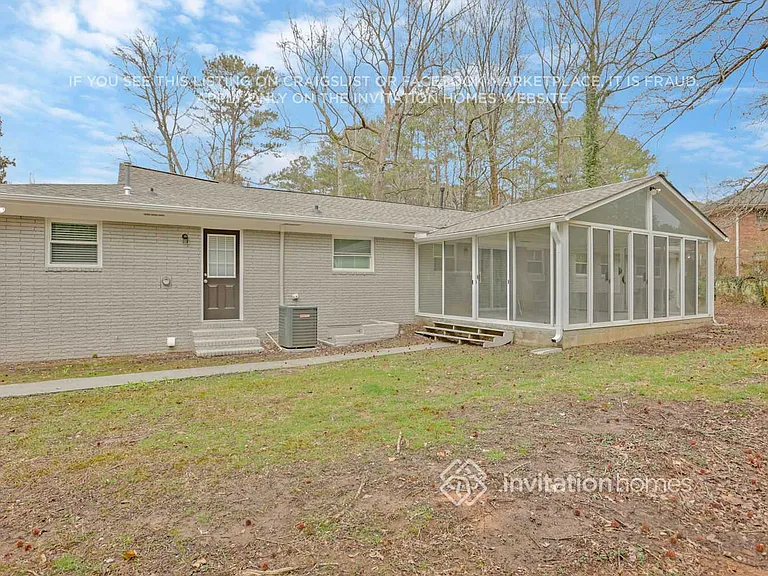 1707 Laurens Dr SW — Photo 25