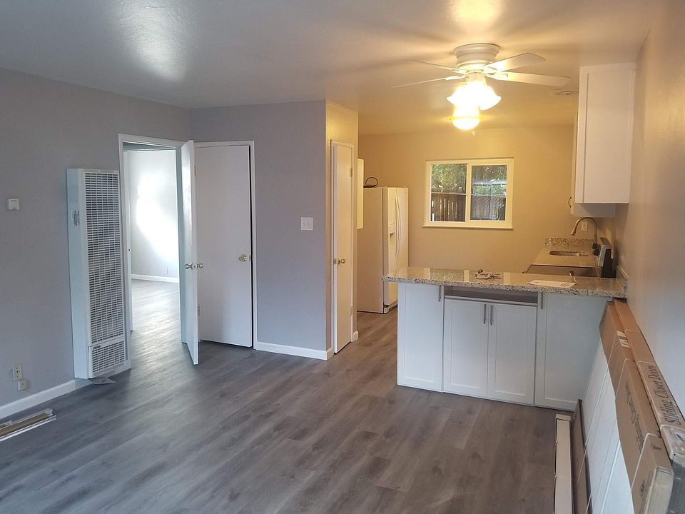 Newly renovated unit