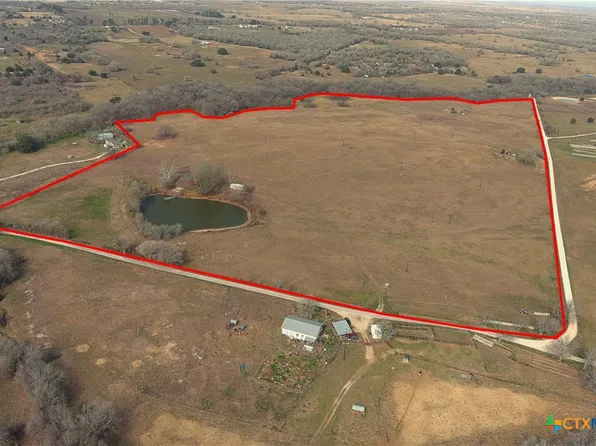 5510 Old McMahan Rd, Lockhart, TX 78644
