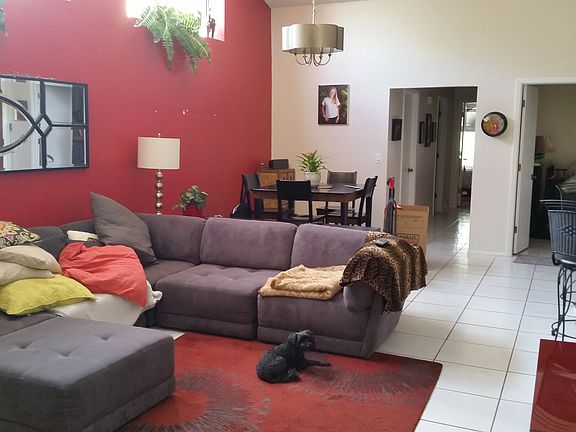 Dining combo area with tiled floors