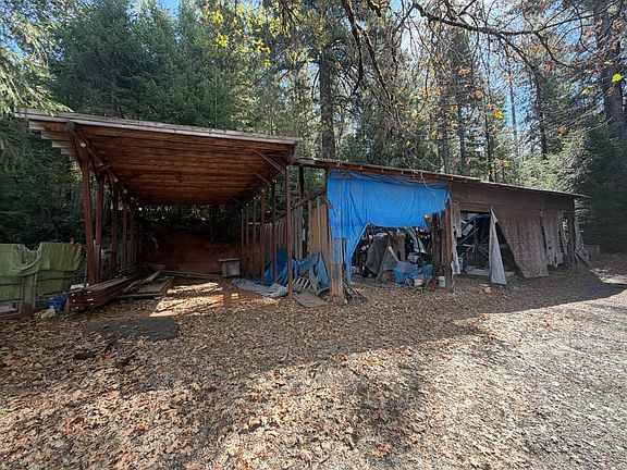 2nd image of 32775 Ridge Rd
