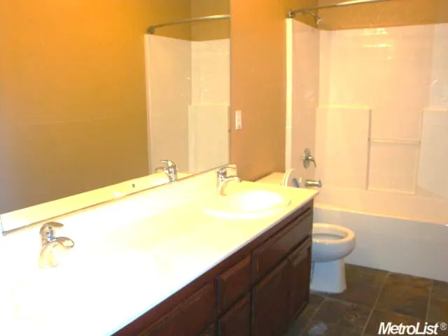 4006 Martis St — Photo 8