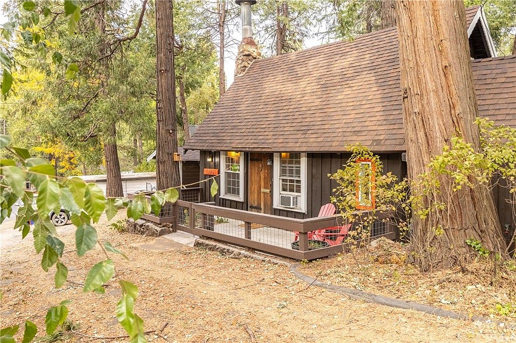 23961 Wildwood Ln, Crestline, CA 92325 Zillow