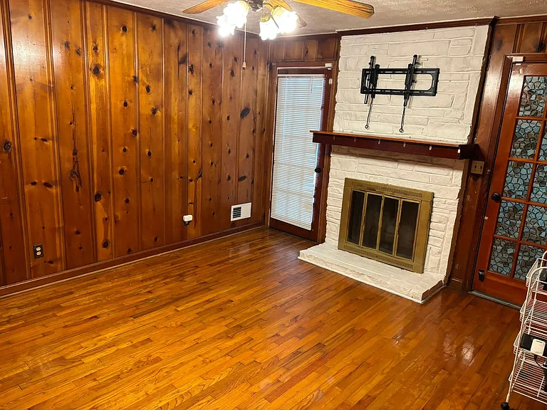 2502 Japonica Dr — Photo 6