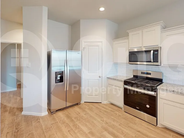 5459 Gold Pond Dr — Photo 4