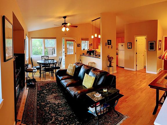 Open concept living (actual furnishings/decor will be updated)