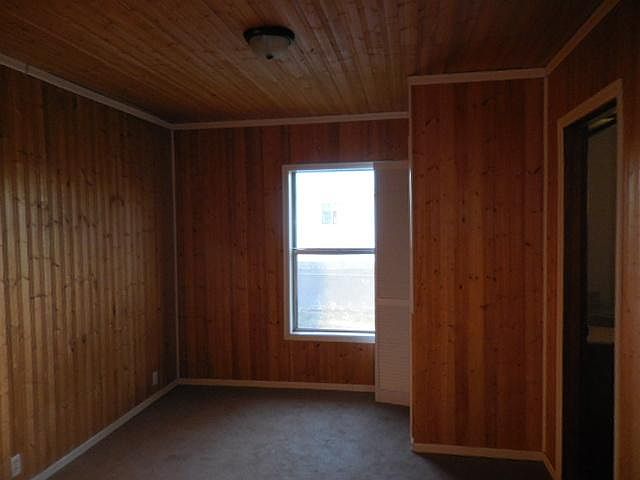 2nd image of 331 S 9th St