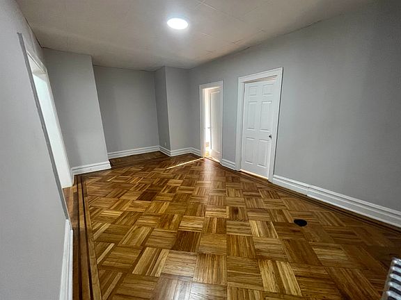 2nd image of 234 Lexington Ave #5