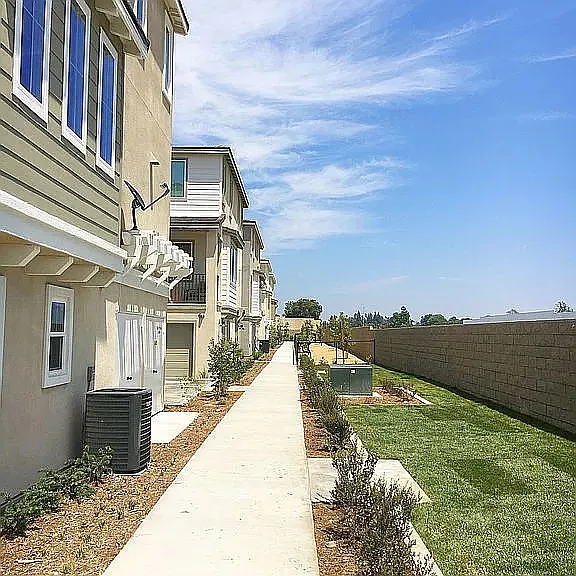 2712 Meyer Ln — Photo 30