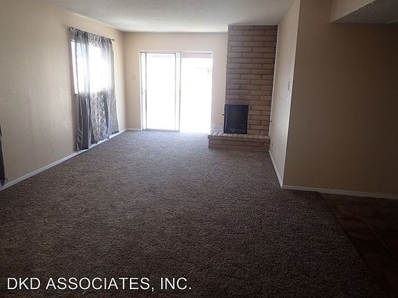 2nd image of 5515 Oakbriar Cir