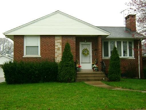 1st image of 2257 E Sunnyside Ave