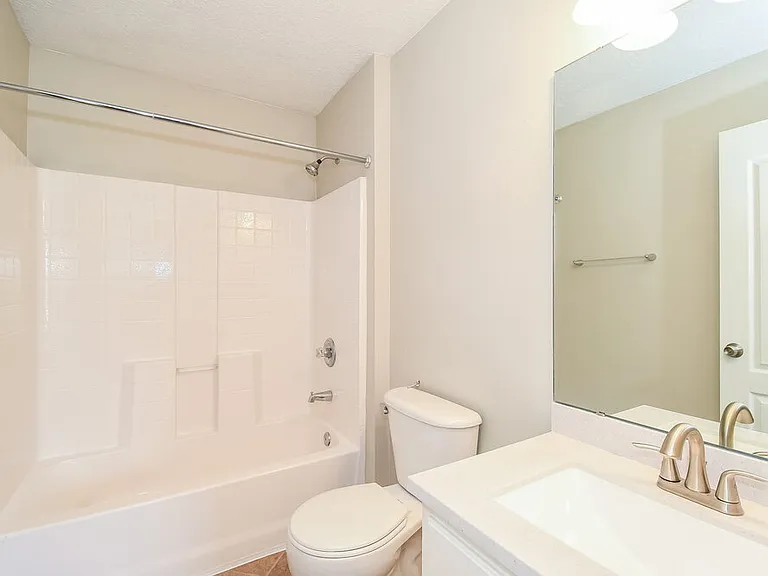 7068 Beekman Lake Dr — Photo 15