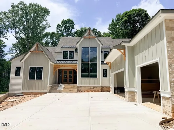 5904 Leone Pride Cir, Raleigh, NC 27603