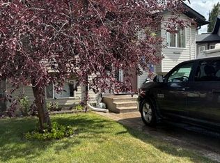 555 N Blackfoot Mnr W, Lethbridge, AB T1K 7W4