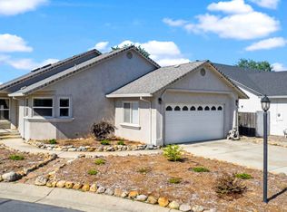 1207 Snowcap Trl, Redding, CA 96003