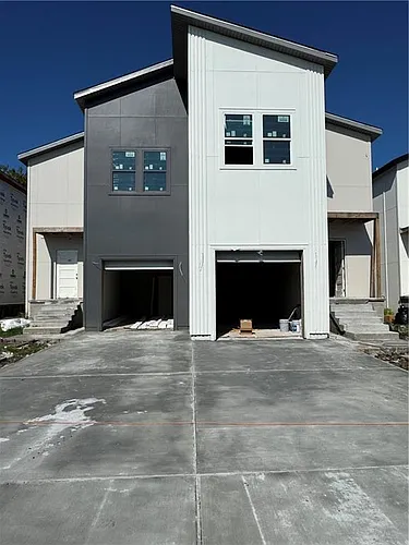 14031 Wales St Photo 1