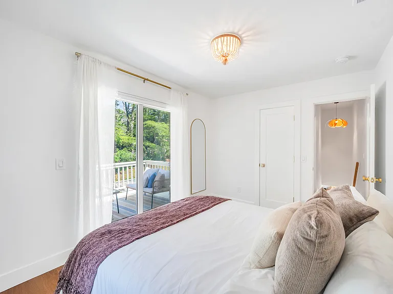 9 Pine Tree Rd — Photo 18