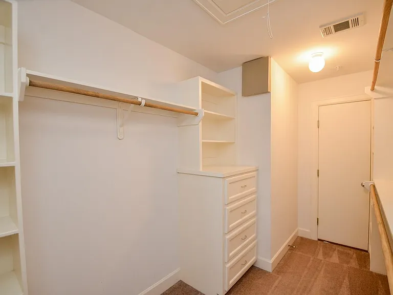 11315 S Main St #301 — Photo 28
