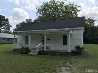 806 N Layton Ave, Dunn, NC 28334